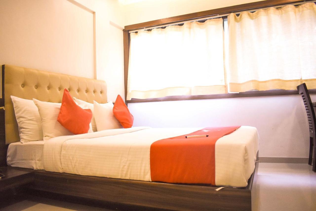 International- Near T2 International Airport होटल 3*
