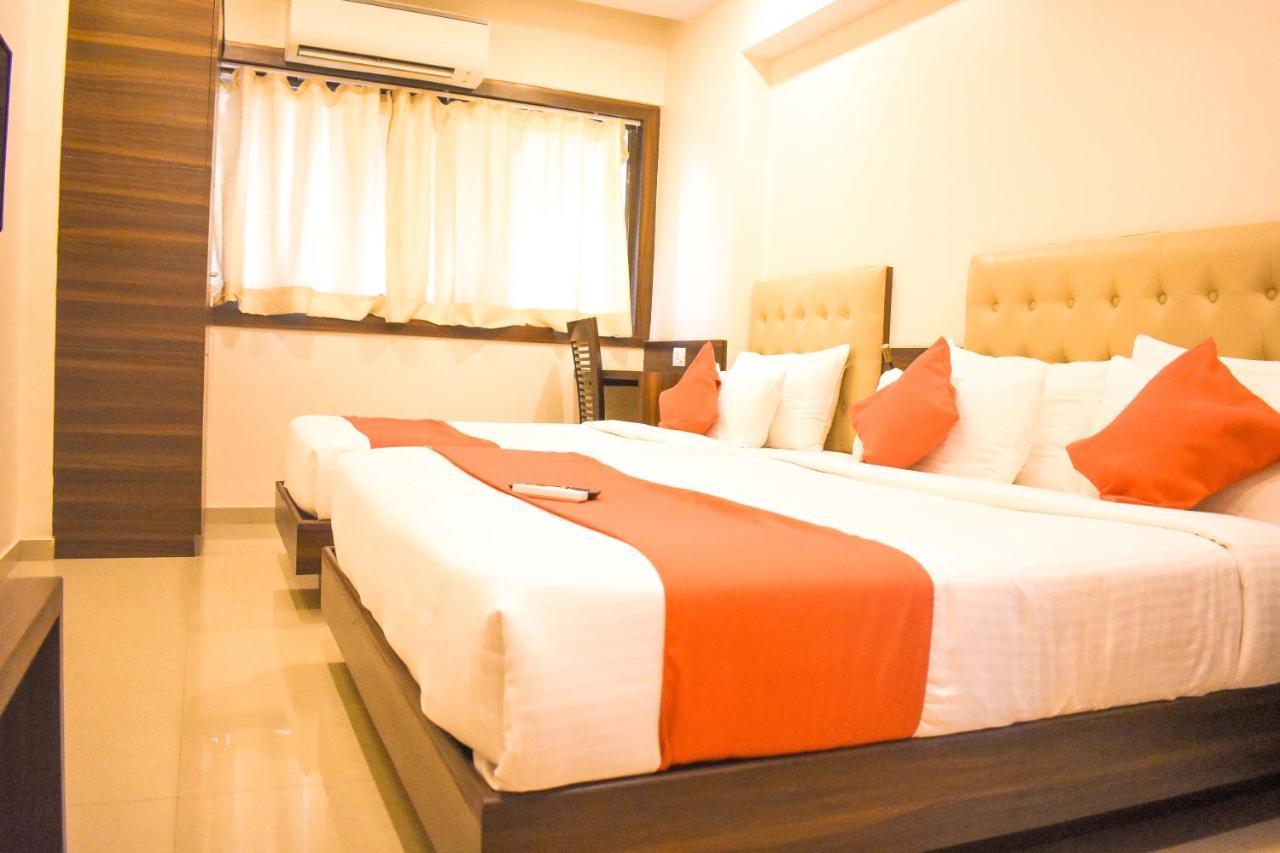होटल International- Near T2 International Airport Mumbai